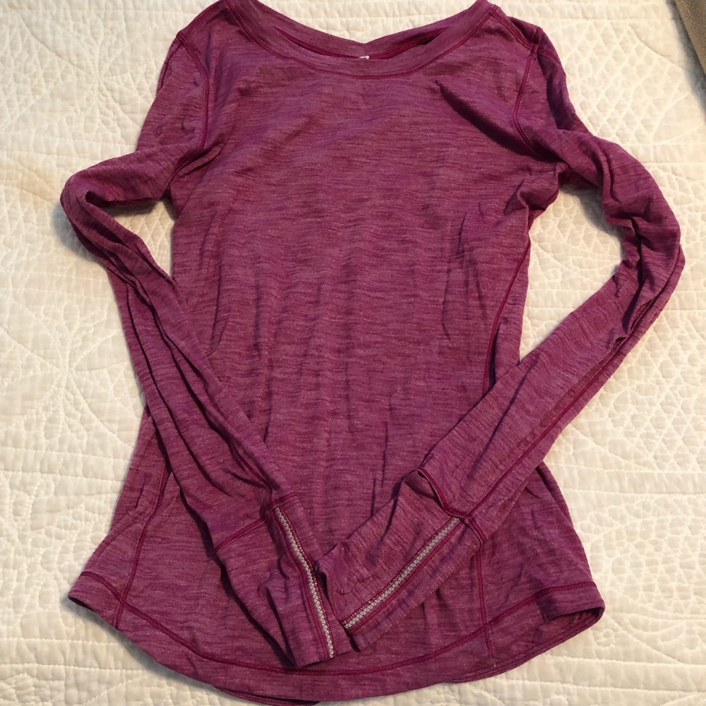 Lululemon top